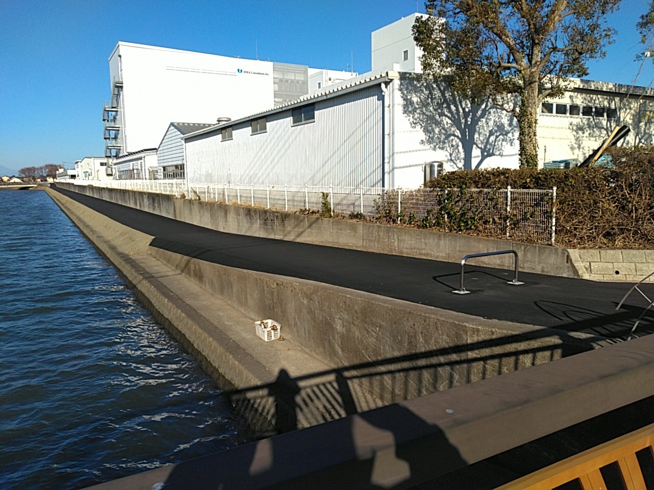 令和6年度 志太田中川河川維持修繕工事（管理用通路補修工）
